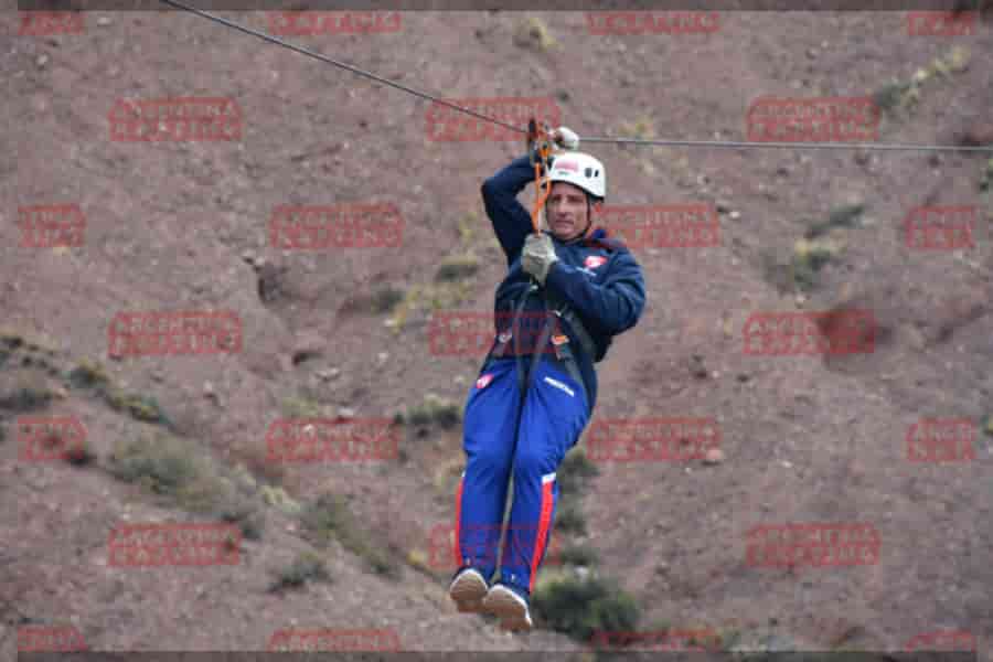 Foto 1 de Canopy
