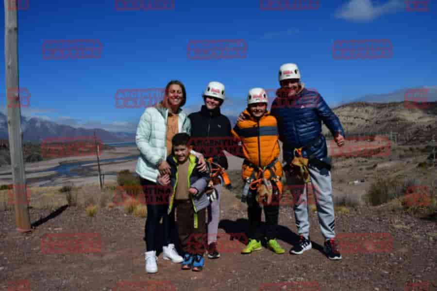 Foto 1 de Canopy