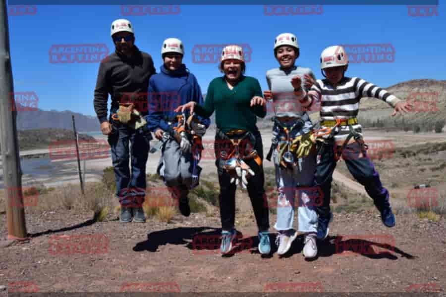 Foto 1 de Canopy